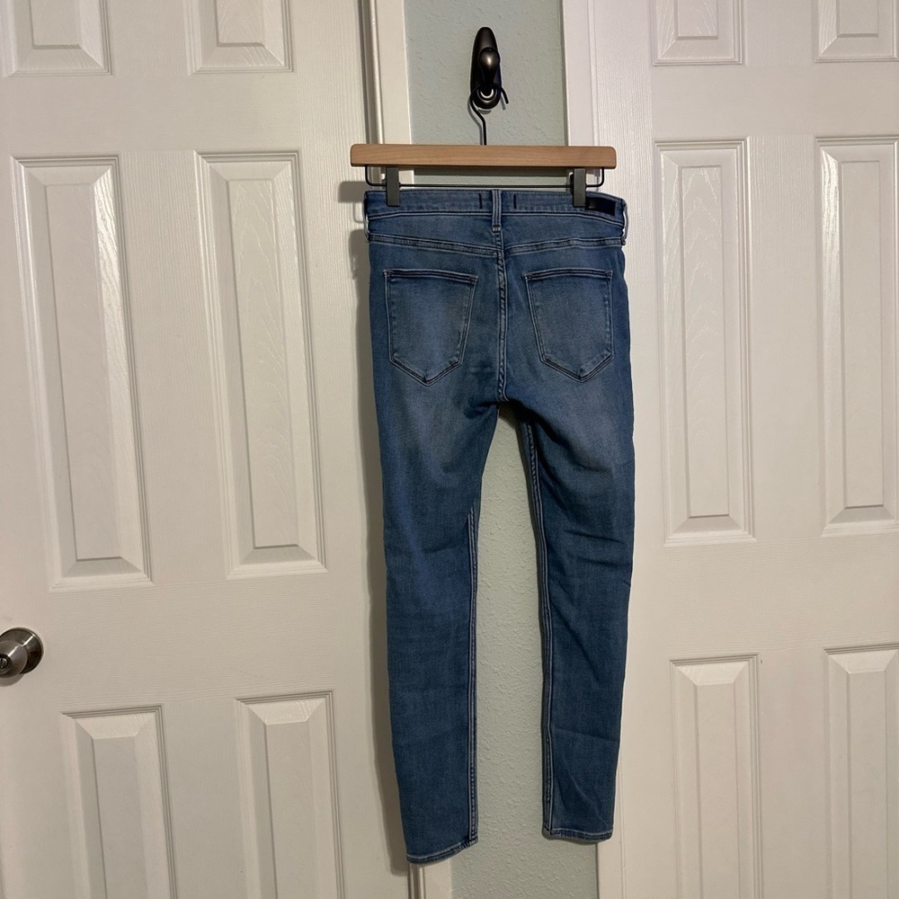 Abercrombie & Fitch Mid Rise Jean Leggings Size: 27 (4S) - Picture 2 of 6